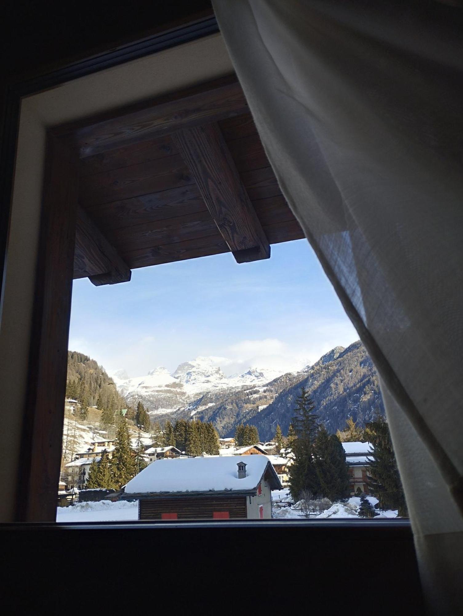 Villa Americana Chambres D'Hotes Champoluc Bagian luar foto