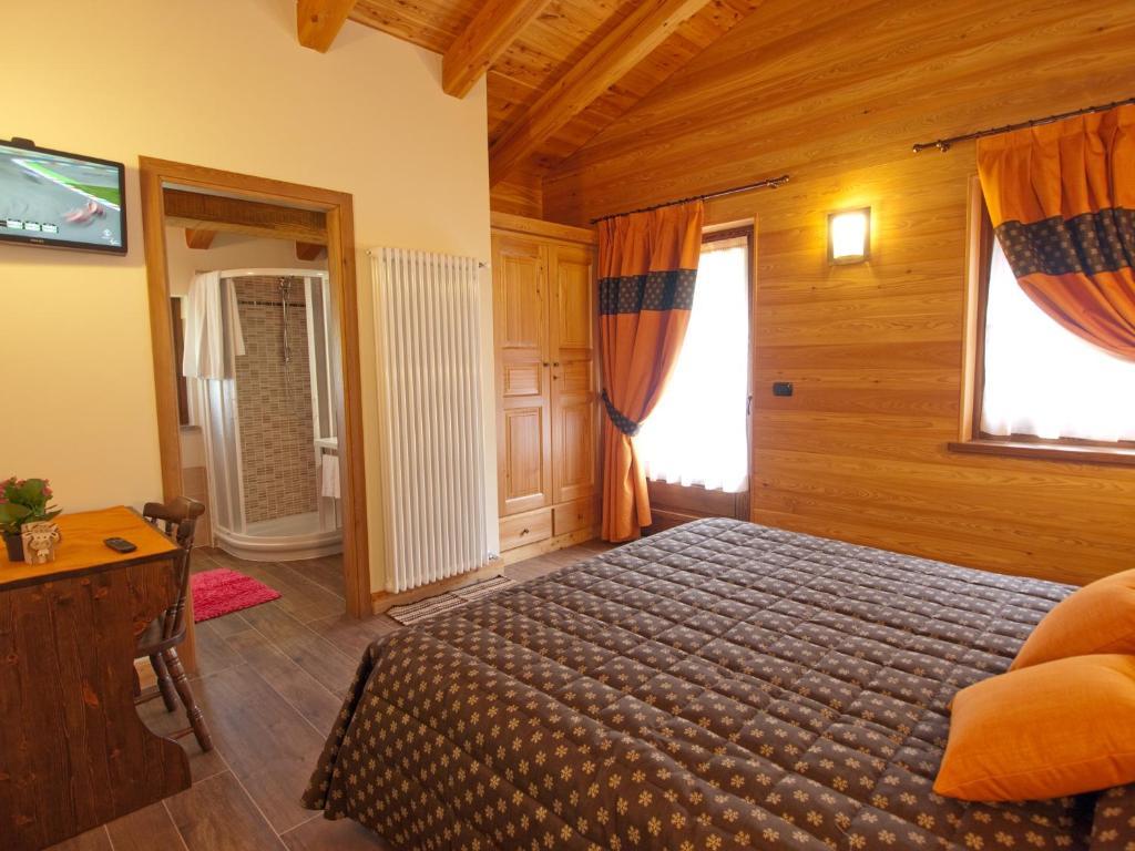 Villa Americana Chambres D'Hotes Champoluc Ruang foto